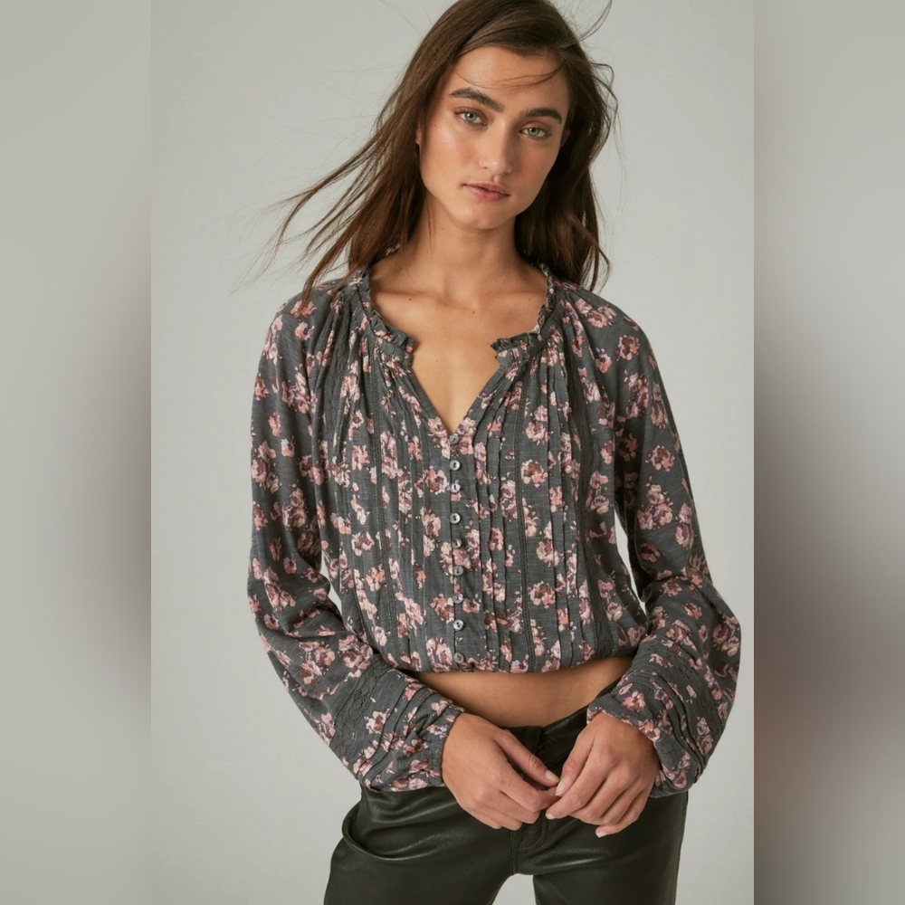 Lucky Brand Embroidered Peasant Lace Trim Top S